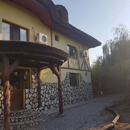 מלון Dunavăţu de Jos Constantin Si Elena מראה חיצוני תמונה